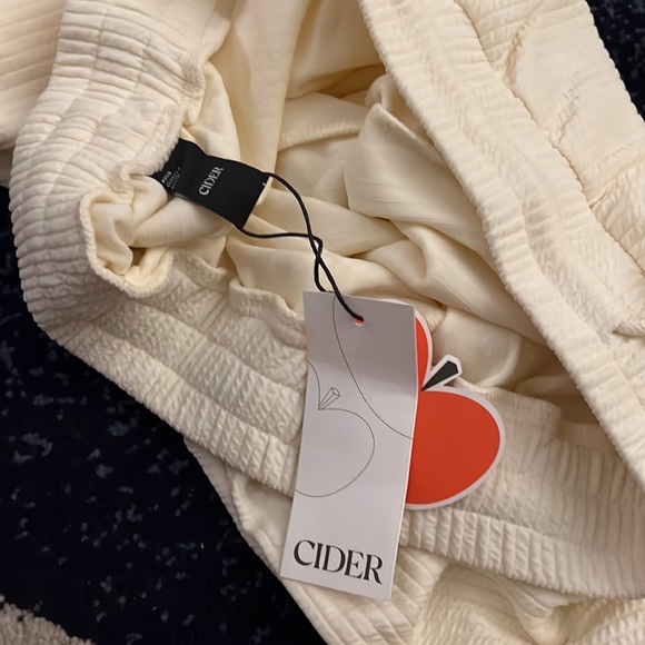 Cream joggers high waist - Picture 9 of 11